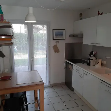 Casa vacanze Maison Capbreton, 4 Pièces, 8 Personnes - Fr-1-239-743 Capbreton